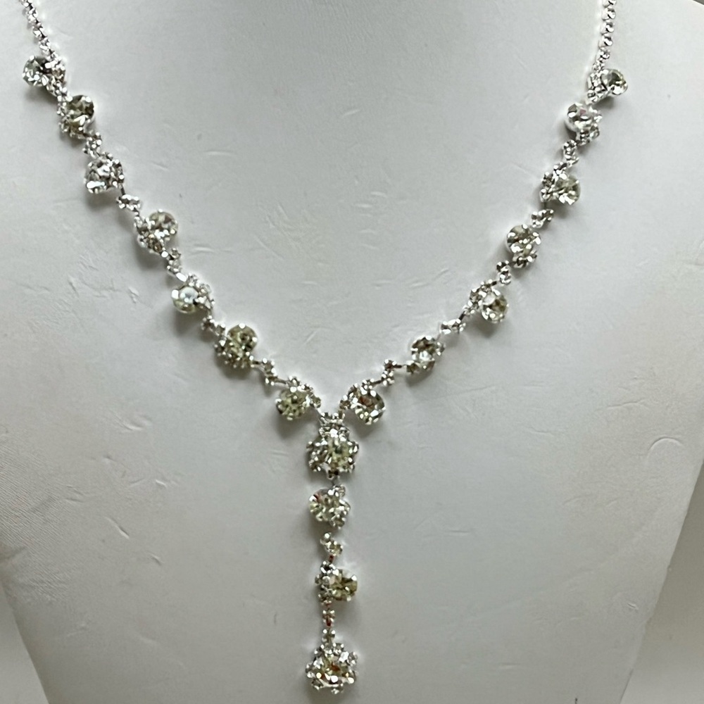 Timeless Silver Y-Shaped Necklace with Crystal Elements